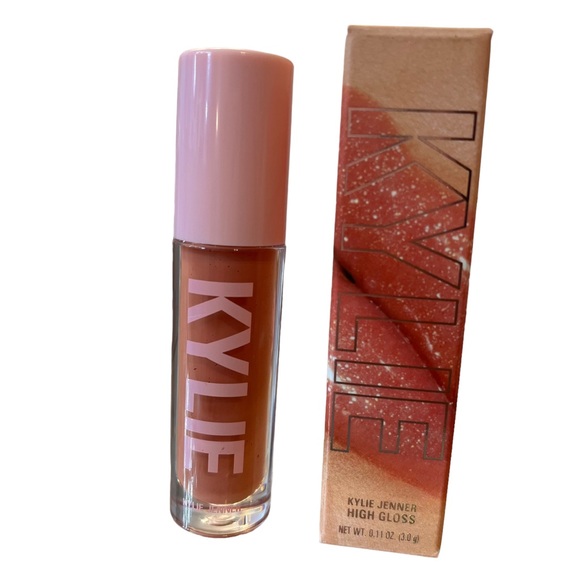 Kylie Cosmetics/ Kylie Jenner High Gloss 0.11 oz Color: Snatched - Picture 3 of 6